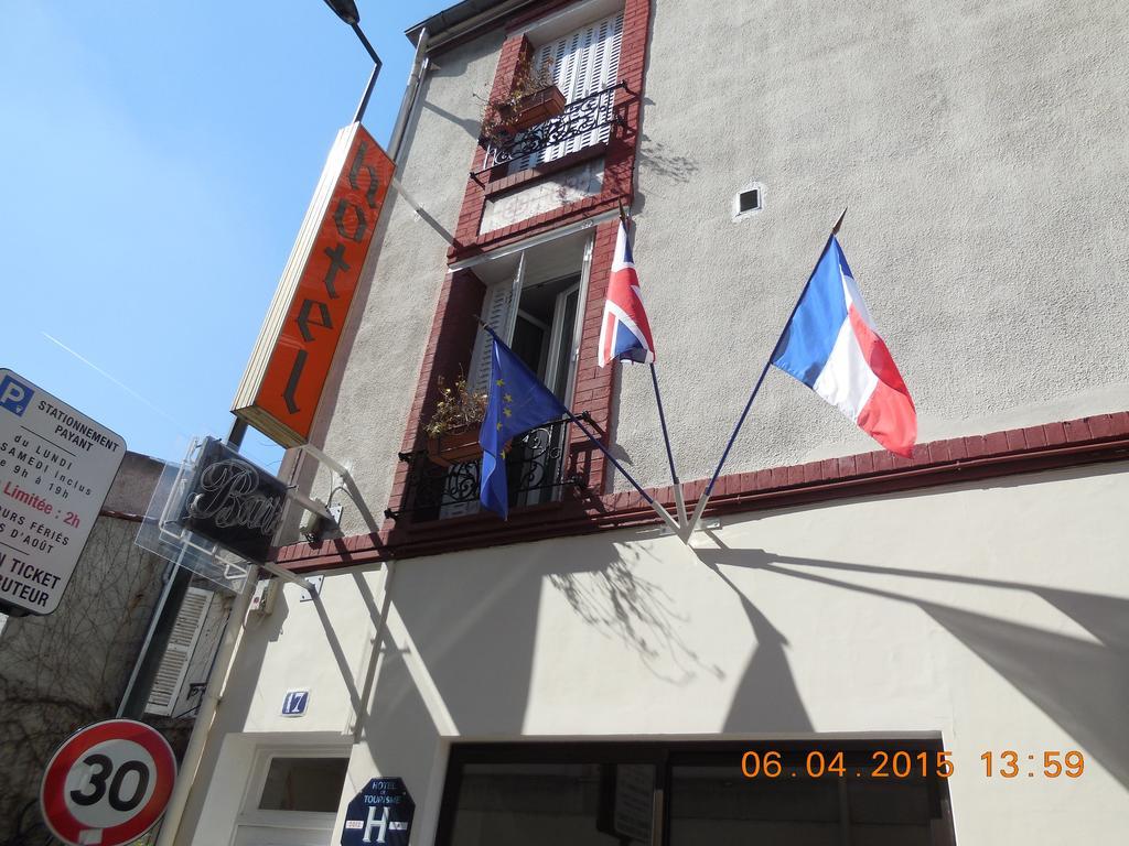 Hotel Le Petit Chateau Proche Parc Des Expositions Porte De Versailles Malakoff Exterior foto